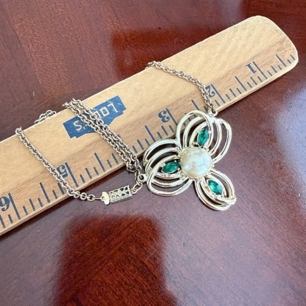 Vintage Gold Tone Necklace